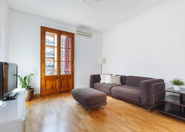 Flateli Aribau برشلونة